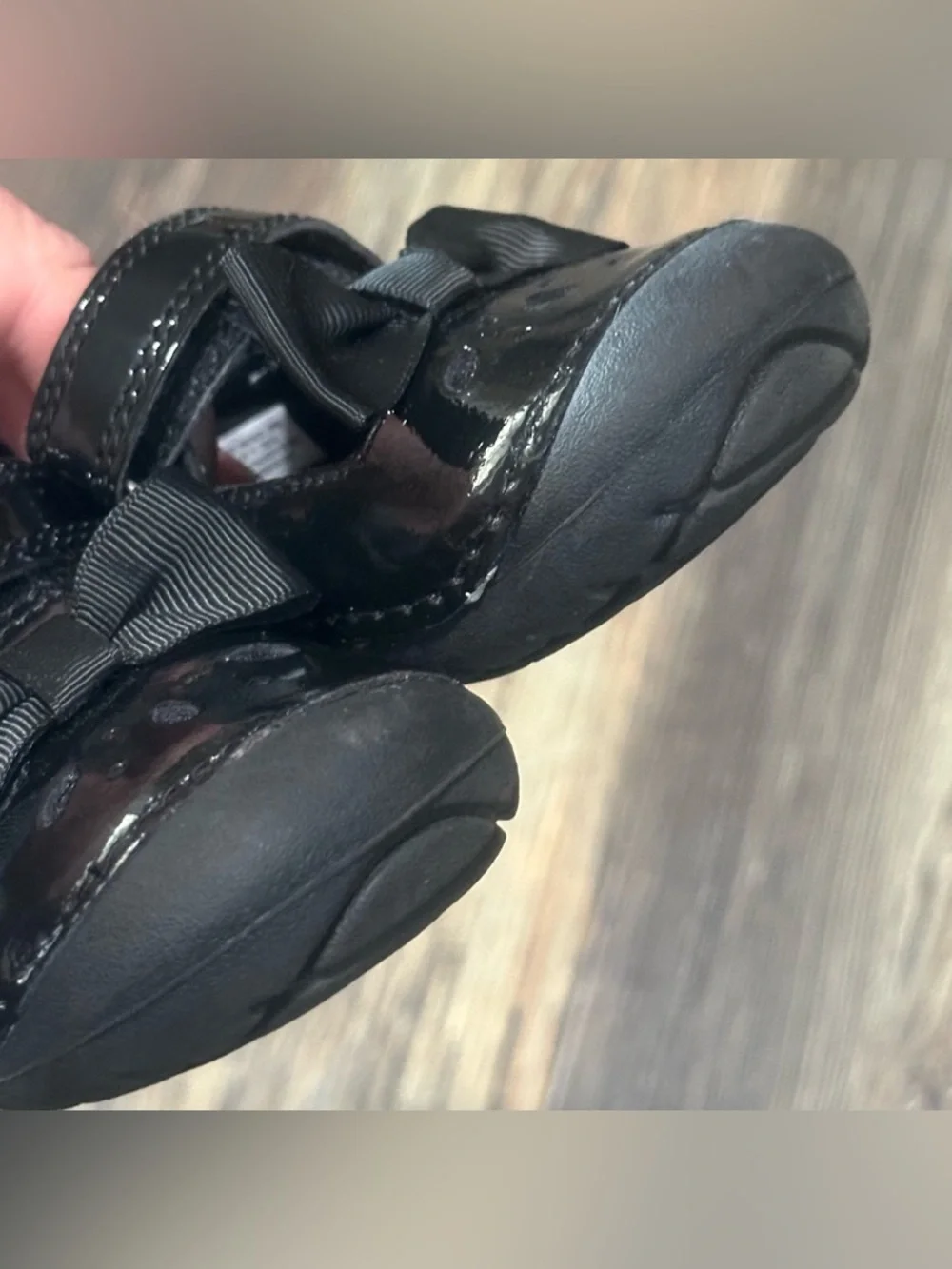 Stride Rite black patent leather Mary Jane walking shoes toddler girl 6